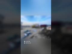 Le client de Kolon ̇ de Russie installait un robot de machine à laver automatique.