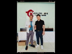 Bienvenue aux clients du Vietnam qui viennent visiter notre entreprise aujourd'hui! Daté du 28 mai