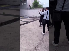 Bienvenue aux clients du Laos pour visiter notre entreprise!