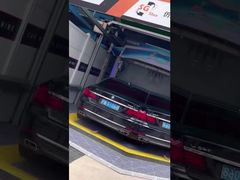 Bienvenue à notre client d' Angleterre qui vient visiter notre entreprise!