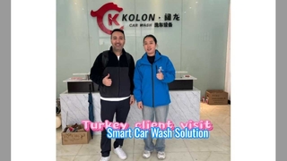 Bienvenue un client turc visite Kolon !