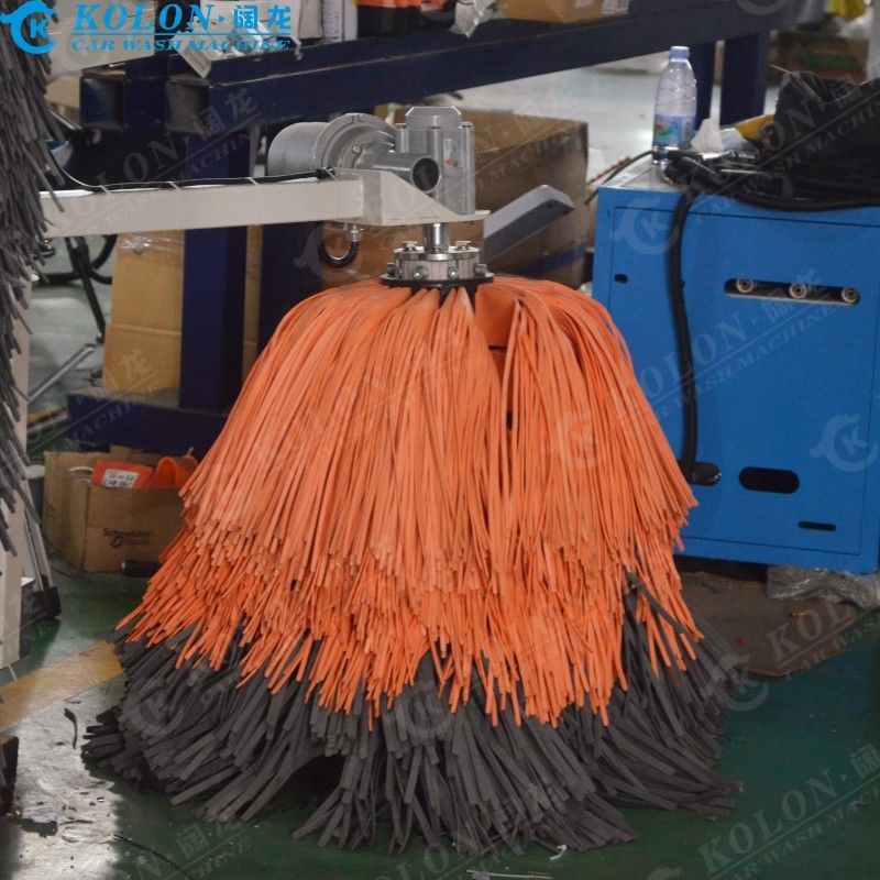 Machine à laver à rouleaux de bus Kolon avec pinceaux souples et système d'eau haute pression pour le nettoyage en profondeur de gros véhicules 5 pinceaux