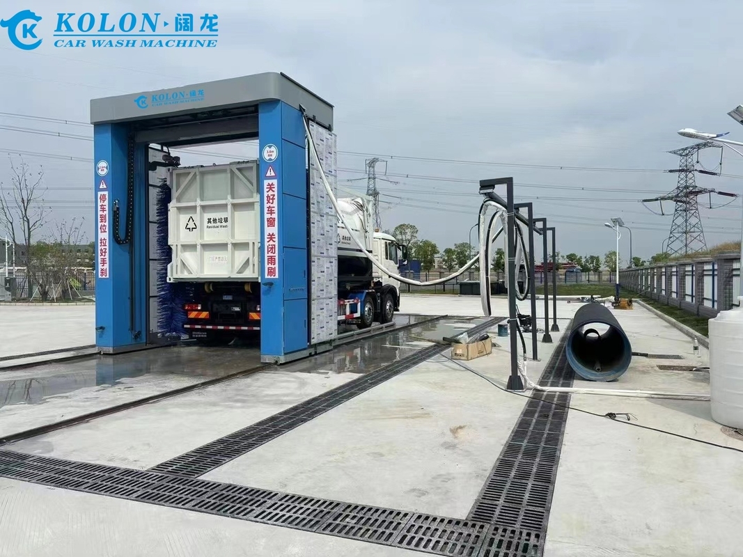 La machine à laver par bus KL-EN1 à économie d'eau avec un temps de lavage de 3-5 minutes et une puissance de 67 kW