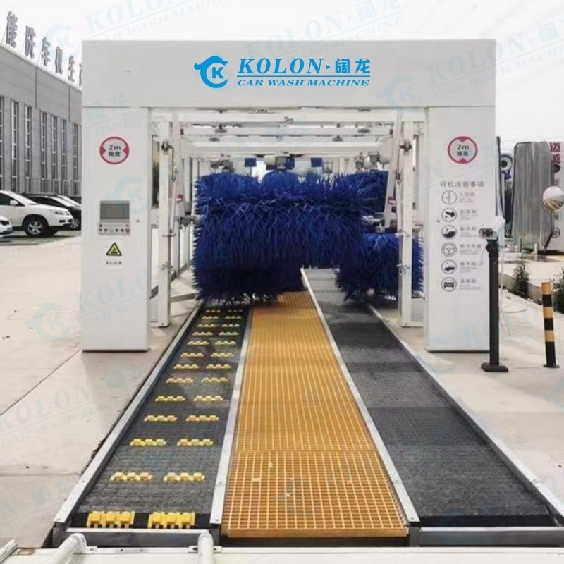380V / 50HZ / 3 phases automatique tunnel machine à laver les voitures avec 80 litres de consommation d'eau par voiture